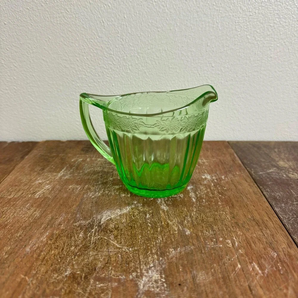 Jeanette Glass Co Depression Era Floral Pattern green vaseline uranium creamer‎